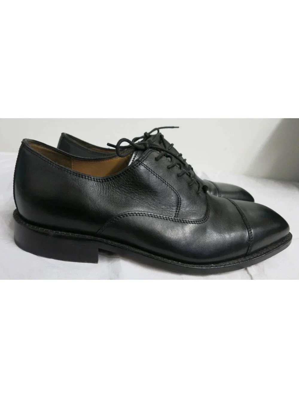 Mens Bostonian 27455 black leather cap toe dress shoes size 10 EEE/E Wide